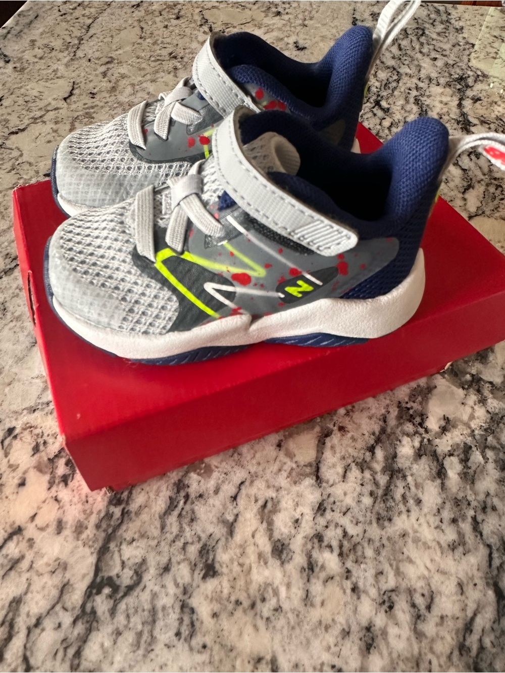 New Balance Rave Run v2 Baby Shoe